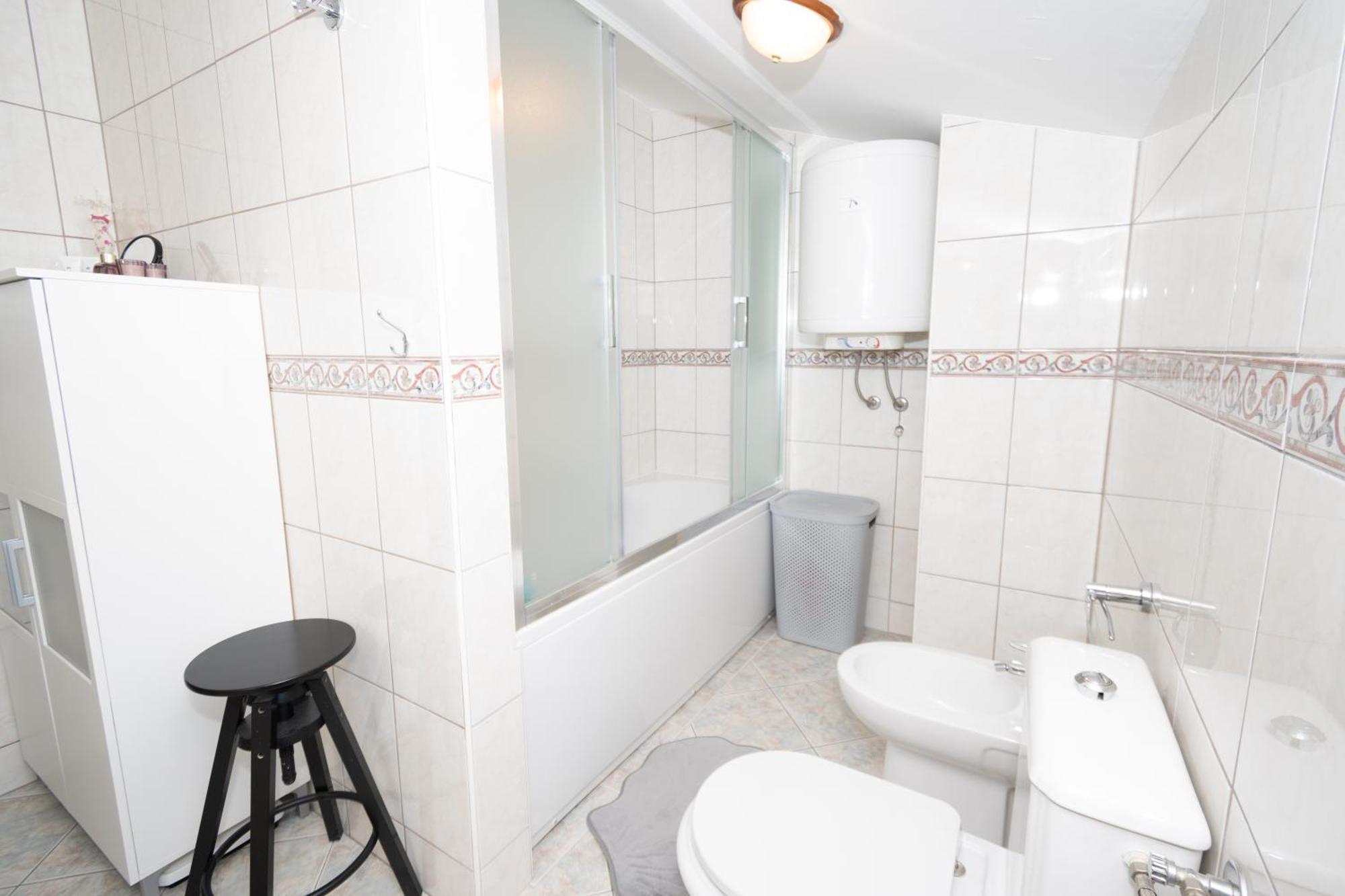 Spacious Villa For 10 With A Big Private Pool Trilj Buitenkant foto